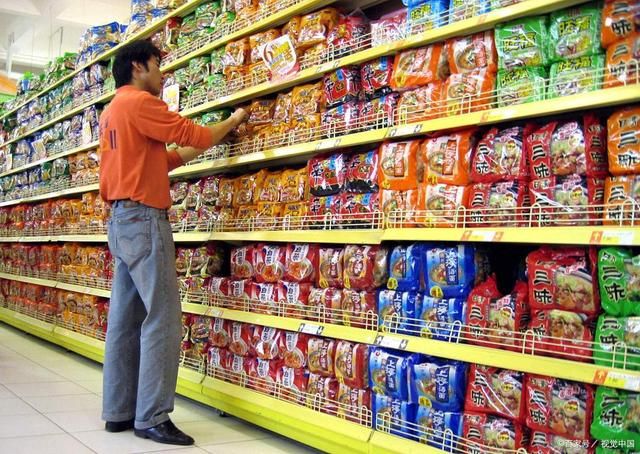 方便食品進入熱銷時期，供不應(yīng)求狀況持續(xù)